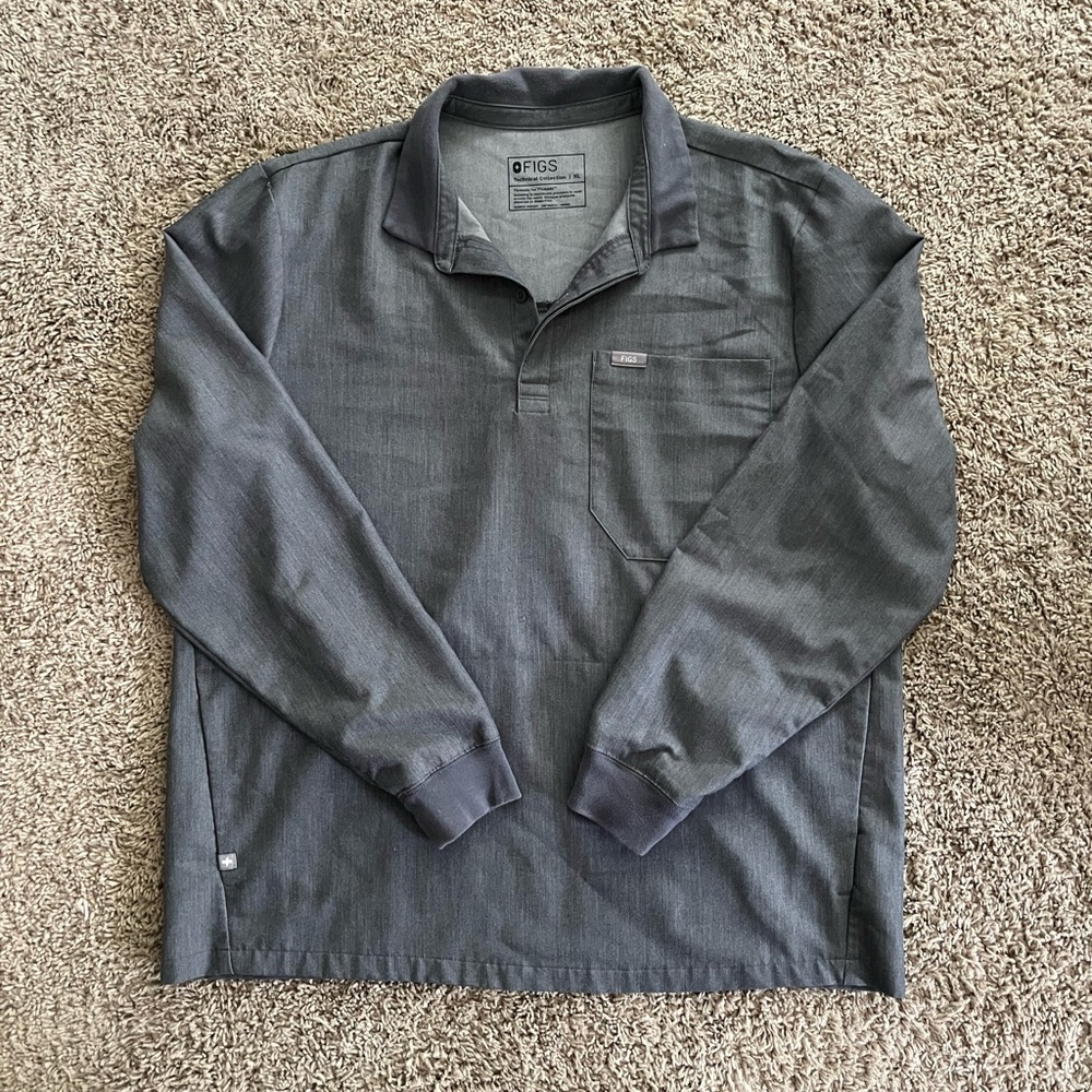Figs XL  Technical Collection Scrub Top Long Sleeve Gray Collar Uniform Medical